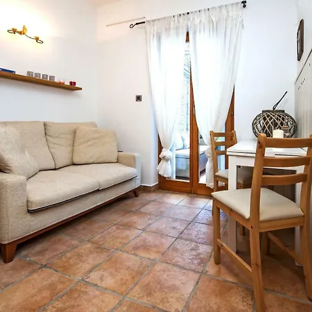 Cozy In With Terrace Prázdninový dům *