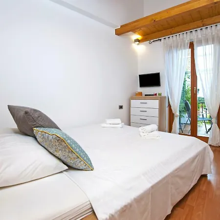 Holiday home Cozy In With Terrace